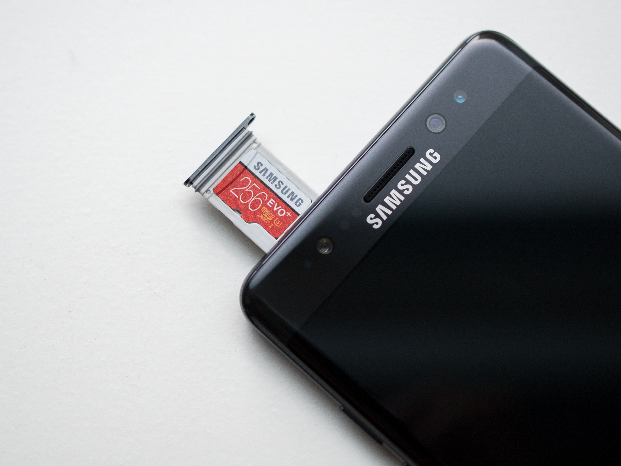 Microsd Slot For Up To 256gb